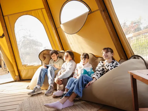 Supreme Deluxe Family Lounge Premium-Zone 17