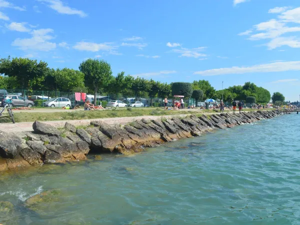 Wasserwanderweg am Gardasee.