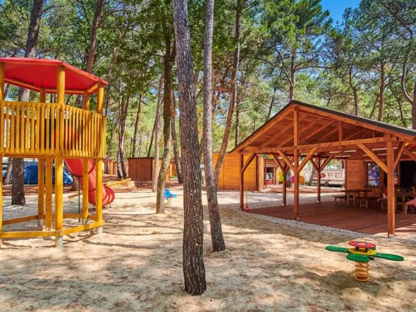 Spielplatz auf dem Campingplatz Roan Stella Maris.