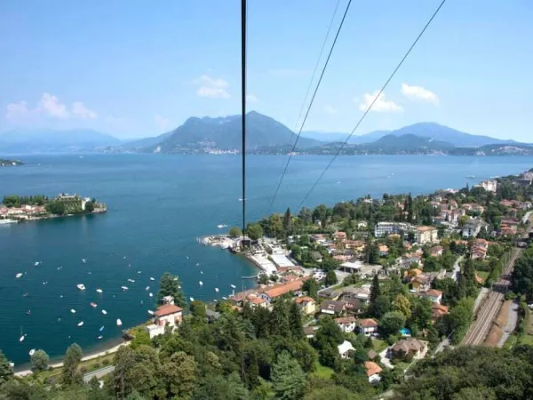 Seilbahn Mottarone in der Nähe des Roan-Campingplatzes Lido Verbano.