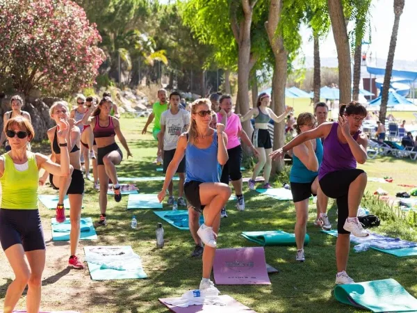 Aerobic-Aktivitäten auf dem Campingplatz Vilanova Park in Roan.