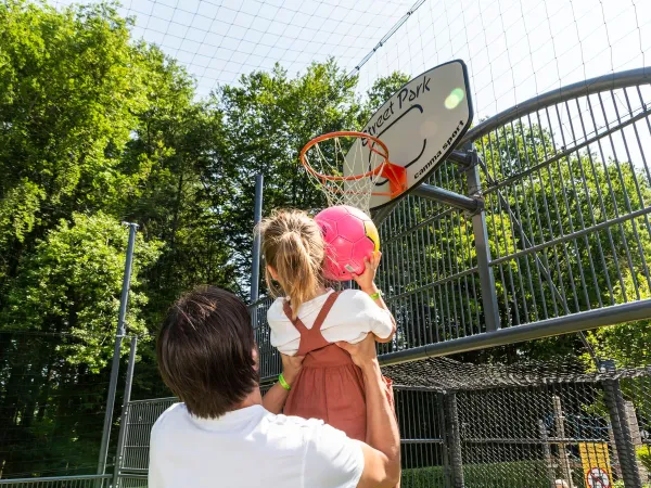 Multisportbereich des Roan Campinghu Birkelt village.