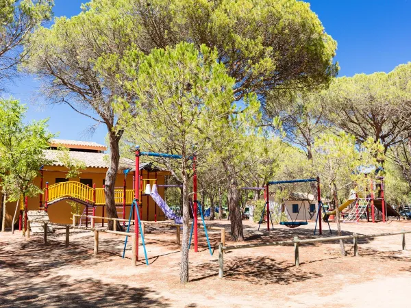 Kinderspielplatz auf dem Campingplatz Roan Playa Brava.