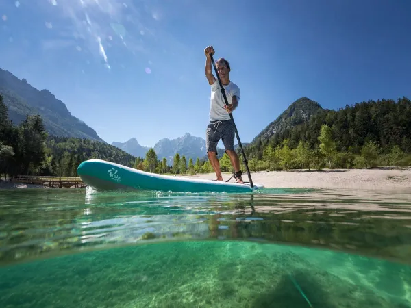 Verpflegung in der Nähe des Roan-Campingplatzes Lido Verbano.