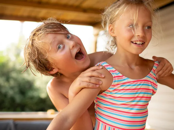 Kinderspaß auf dem Roan-Campingplatz Lido Verbano.