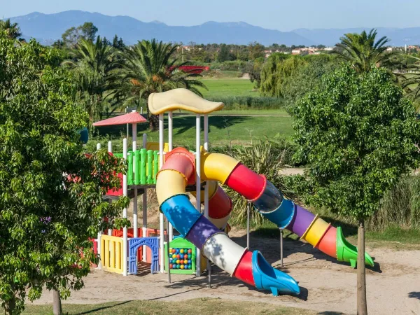 Spielplatz auf dem Campingplatz Roan Soleil Méditerranée.