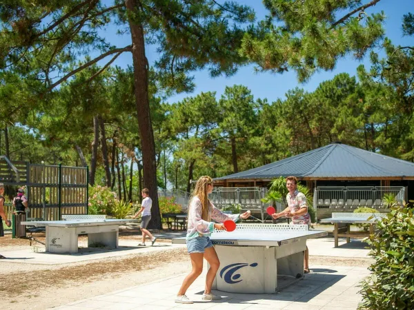 Tischtennis auf dem Campingplatz Roan Atlantic Montalivet.