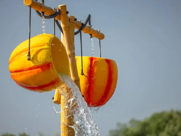 Wasserspiele auf dem Campingplatz Roan Les Dunes.