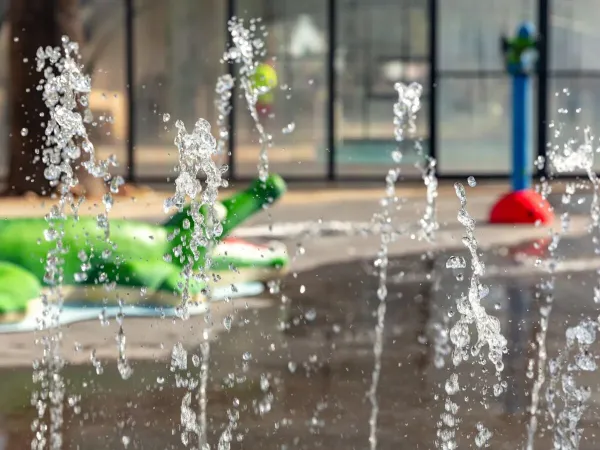 Wasserspiele auf dem Campingplatz Roan Les Dunes.
