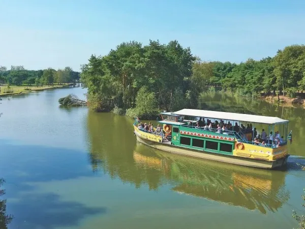 Safariboot in den Beekse Bergen beim Roan Camping Marvilla Parks Kaatsheuvel.