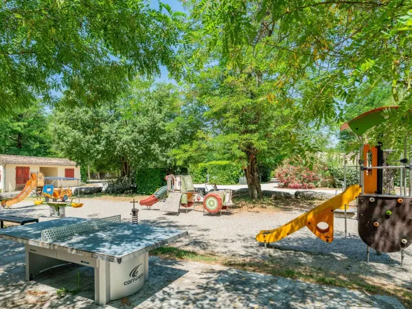 Spielplatz auf dem Campingplatz Roan La Grand Terre.