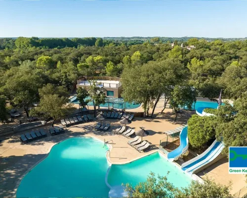 Übersicht über den schönen Roan-Campingplatz Domaine de Massereau.
